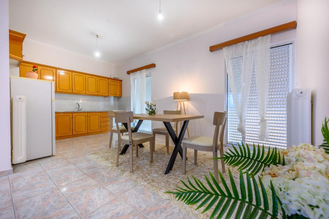 Flower Apartment Preveza Buitenkant foto