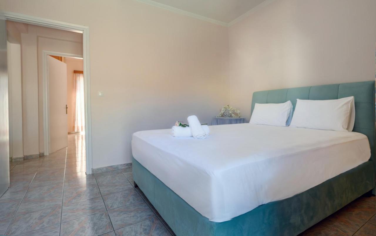 Flower Apartment Preveza Buitenkant foto