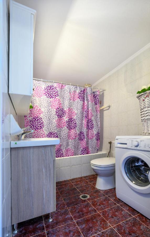 Flower Apartment Preveza Buitenkant foto