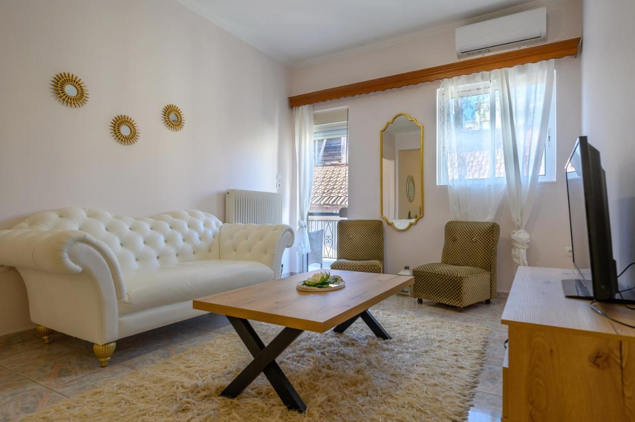 Flower Apartment Preveza Buitenkant foto